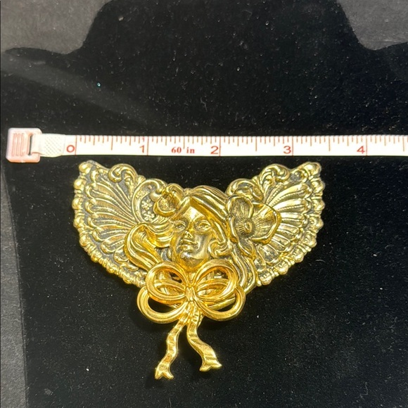 Vintage estate signed Jane 1994 angel, cherub wings Elegant Gold Tone Brooch Pin - Picture 9 of 10